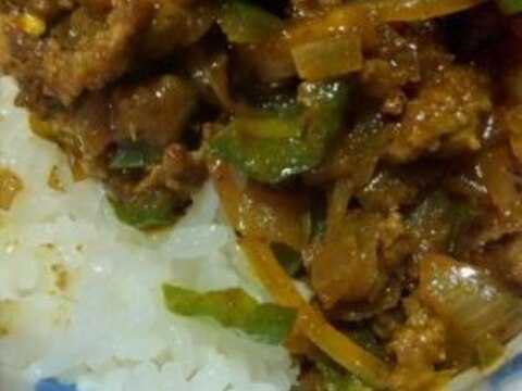 カレー発作にも対応☆10分で美味しいドライカレー☆